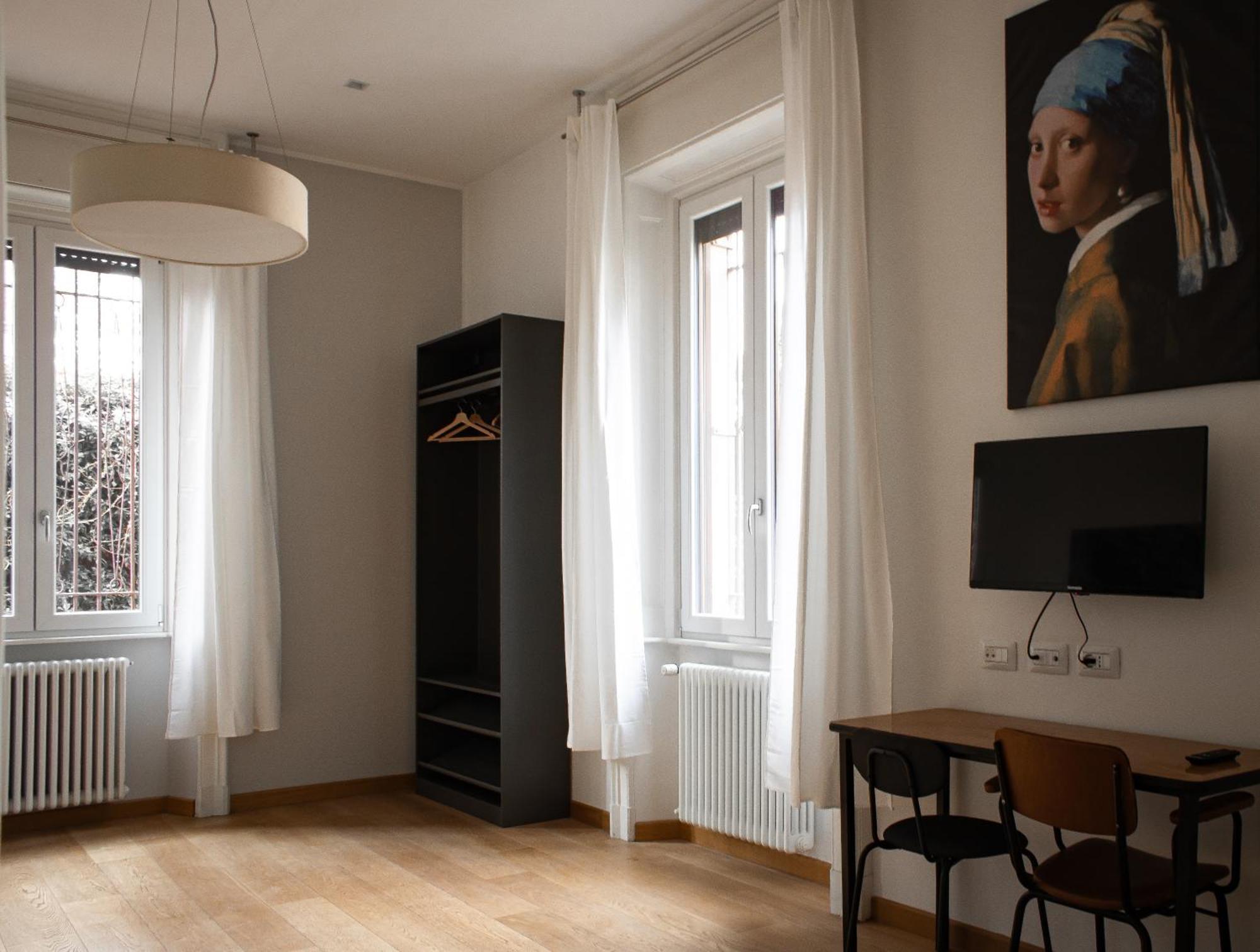 Rrrapido Holy Suites And Rooms - Via Sardegna Mediolan Zewnętrze zdjęcie