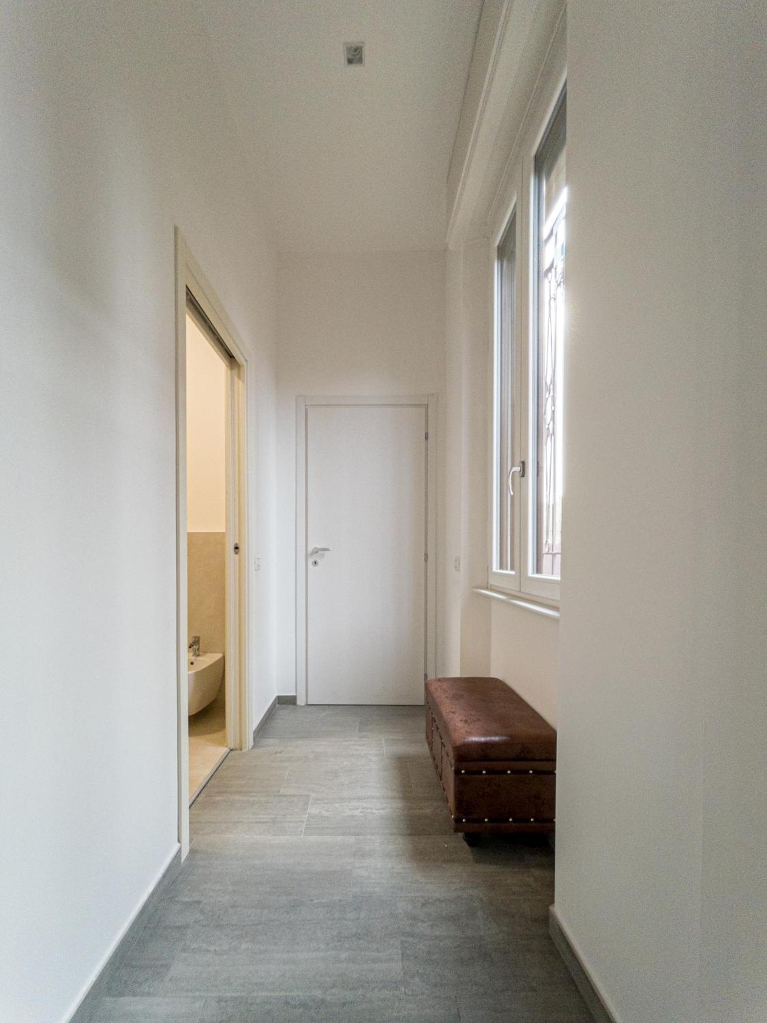 Rrrapido Holy Suites And Rooms - Via Sardegna Mediolan Zewnętrze zdjęcie