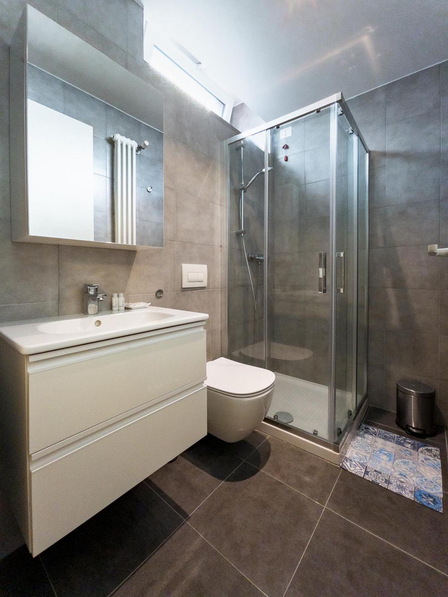 Rrrapido Holy Suites And Rooms - Via Sardegna Mediolan Zewnętrze zdjęcie