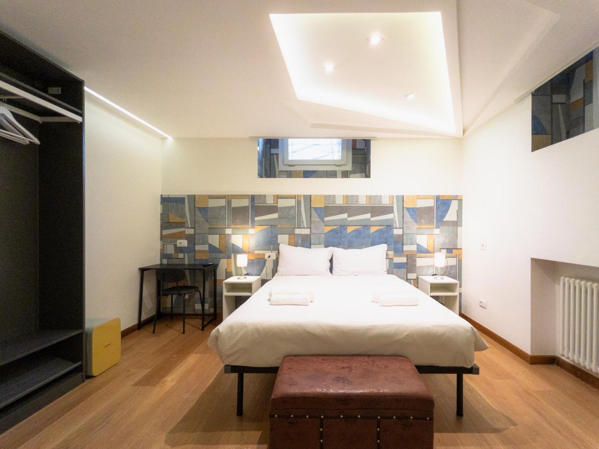 Rrrapido Holy Suites And Rooms - Via Sardegna Mediolan Zewnętrze zdjęcie